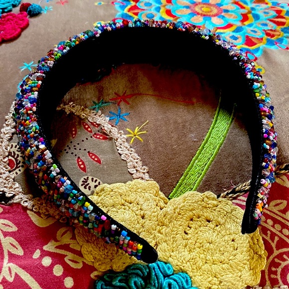 Vintage Gorgeous Sparkling Beads Suede Black Lining Headband Never Used - Picture 9 of 16